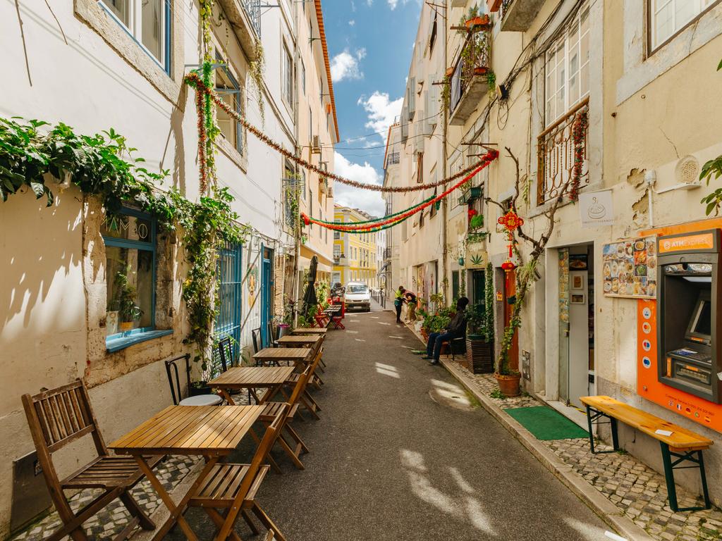 Onde Lisboa Floresce — Um Espaço com Alma na Rua da Silva - Image 1