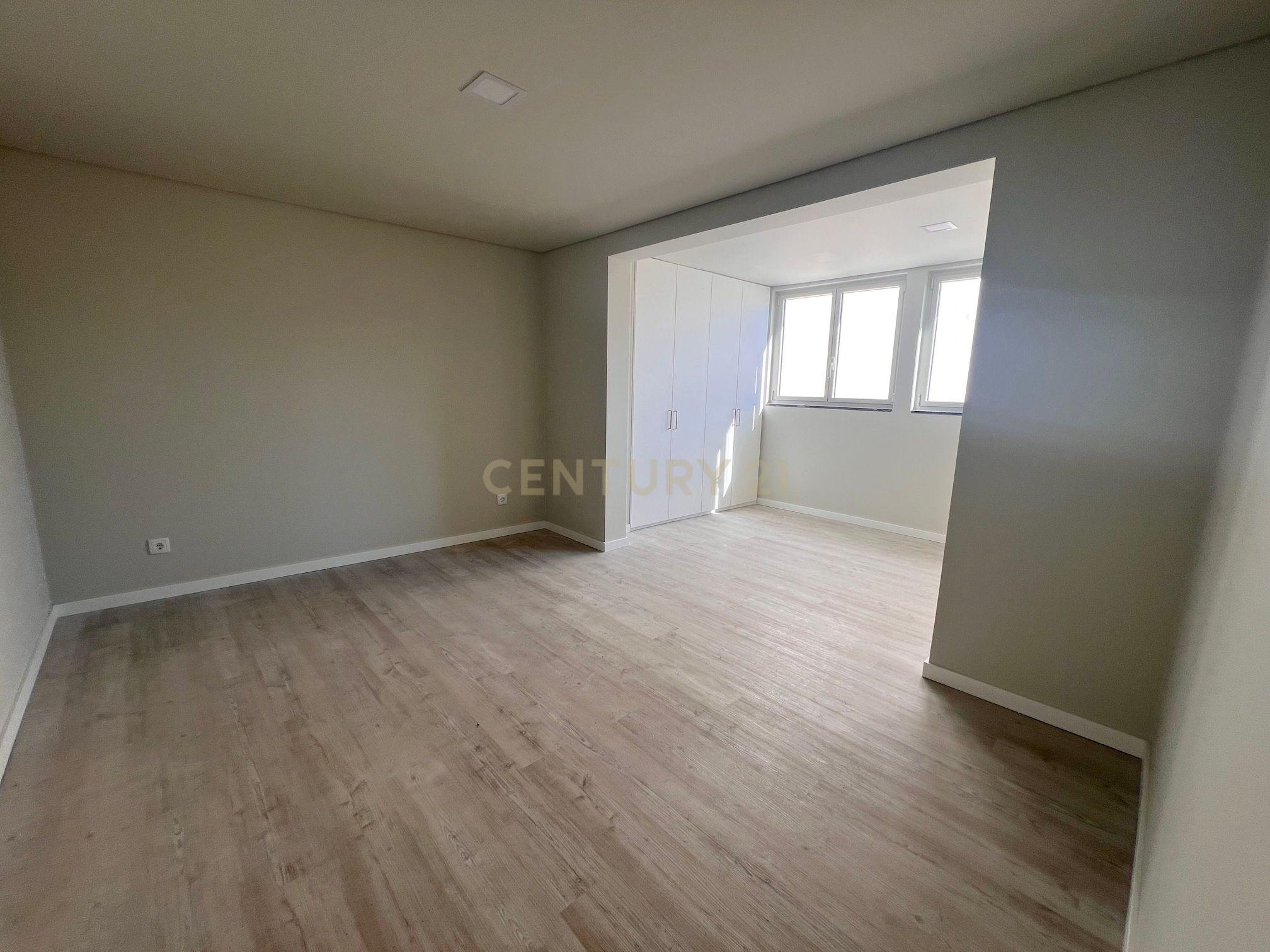 Fotografia 6 de Apartamento T3 no centro de Caldas da Rainha