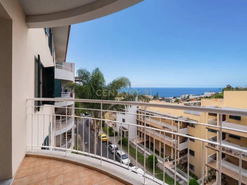 Apartamento T3 - Madalenas, Funchal - Image 8