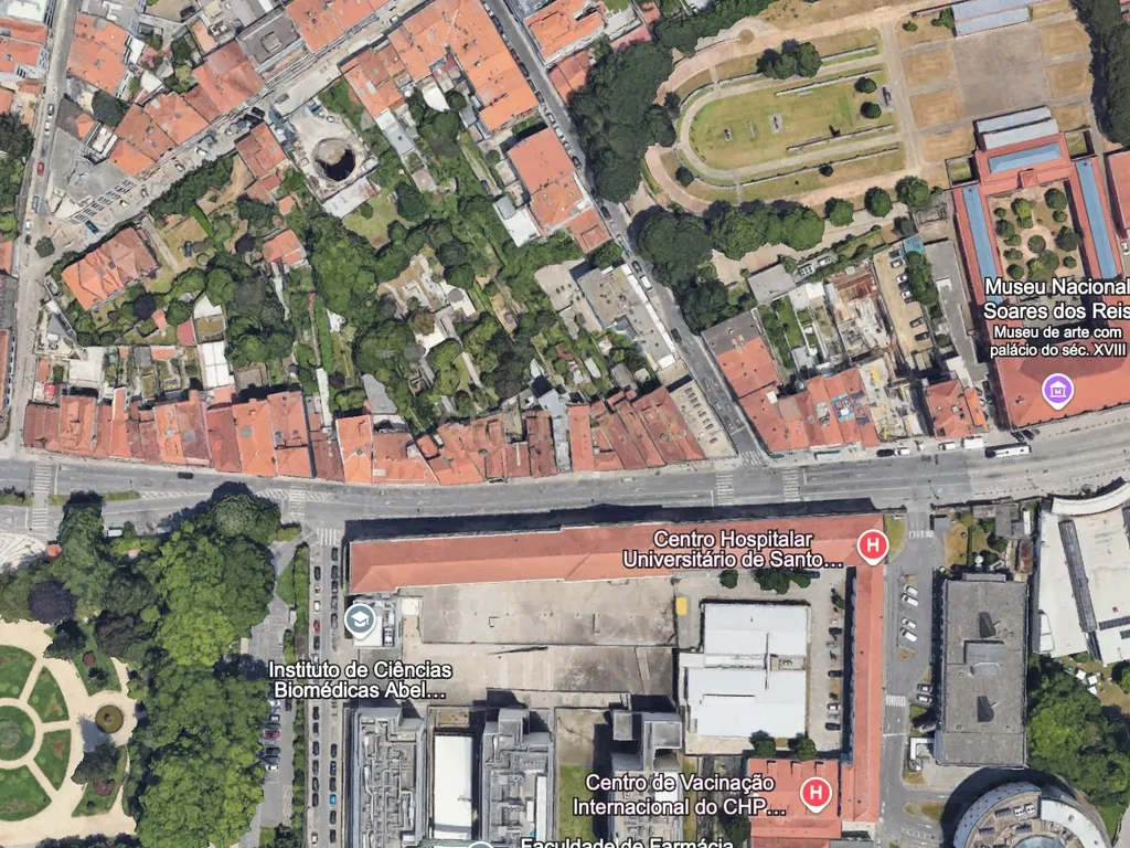 Prédio em Palácio de Cristal, Porto - Image 8