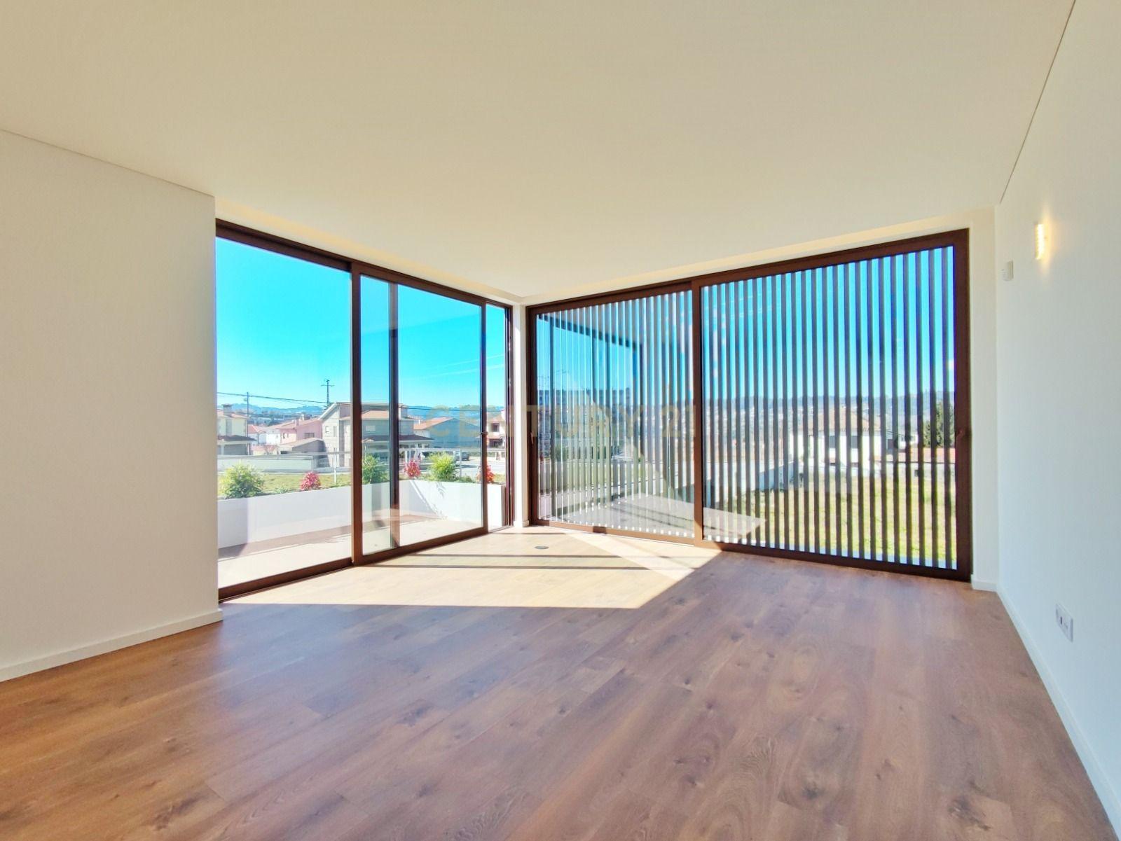 "Villas Jardim" | Moradia T4 | Construção Nova | 3 Frentes | Felgueiras - Image 11