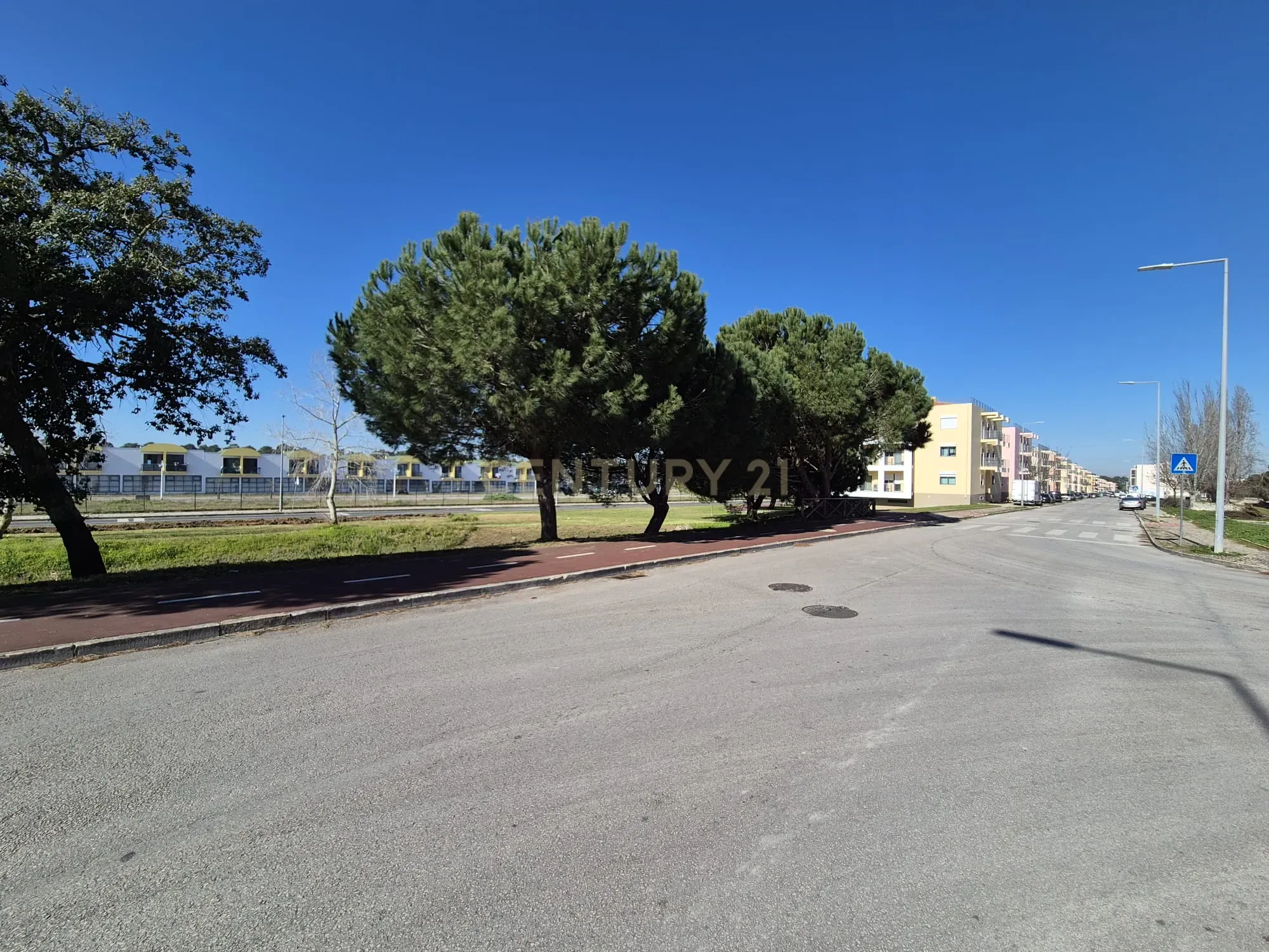 NOVO T2 – Urb Colinas da Arrábida – parqueamento e arrecadação - Image 15