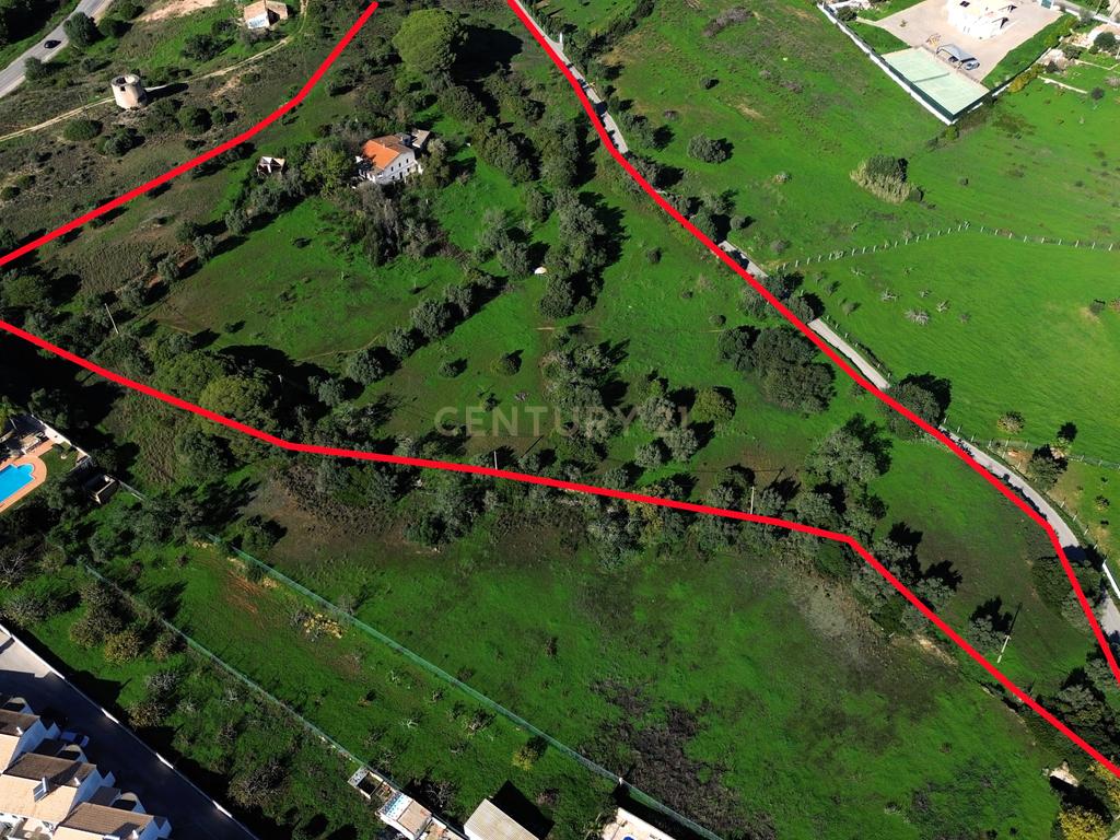 Terreno de 16.970 m2, com artigo urbano e grande potencial de expansão! - Image 13