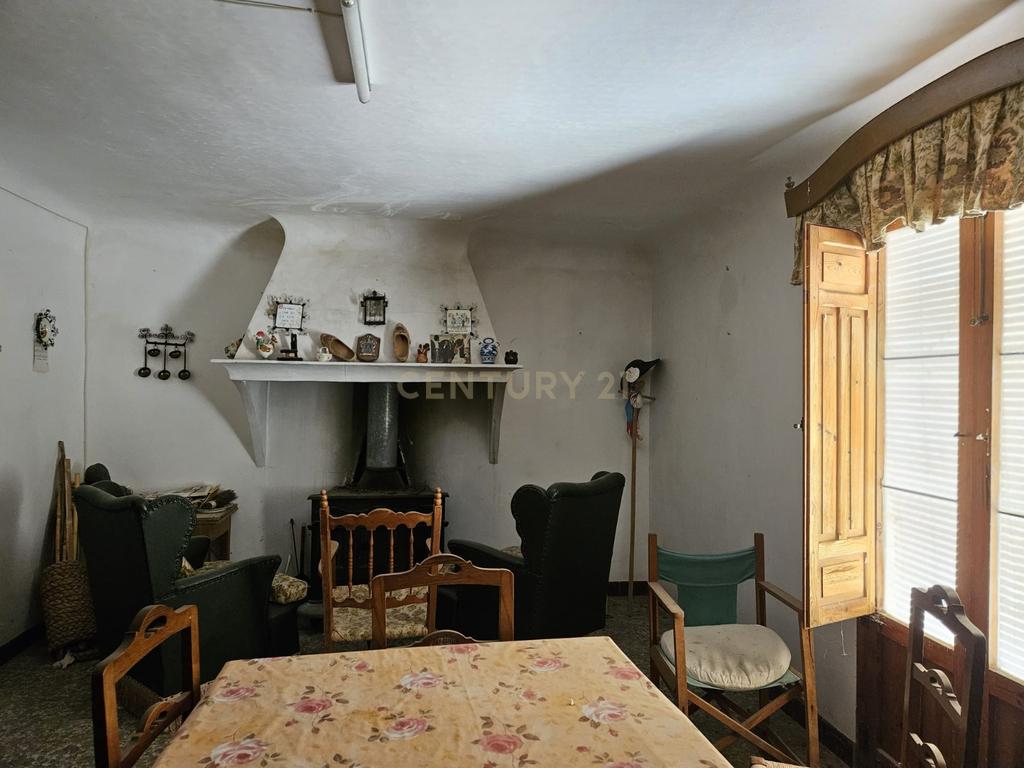 undefined - Image 13