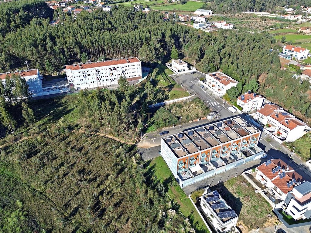 Terreno para construção moradia Bi-Familiar de 4 Pisos - (Alfena) Valongo Lote 22 - Image 8