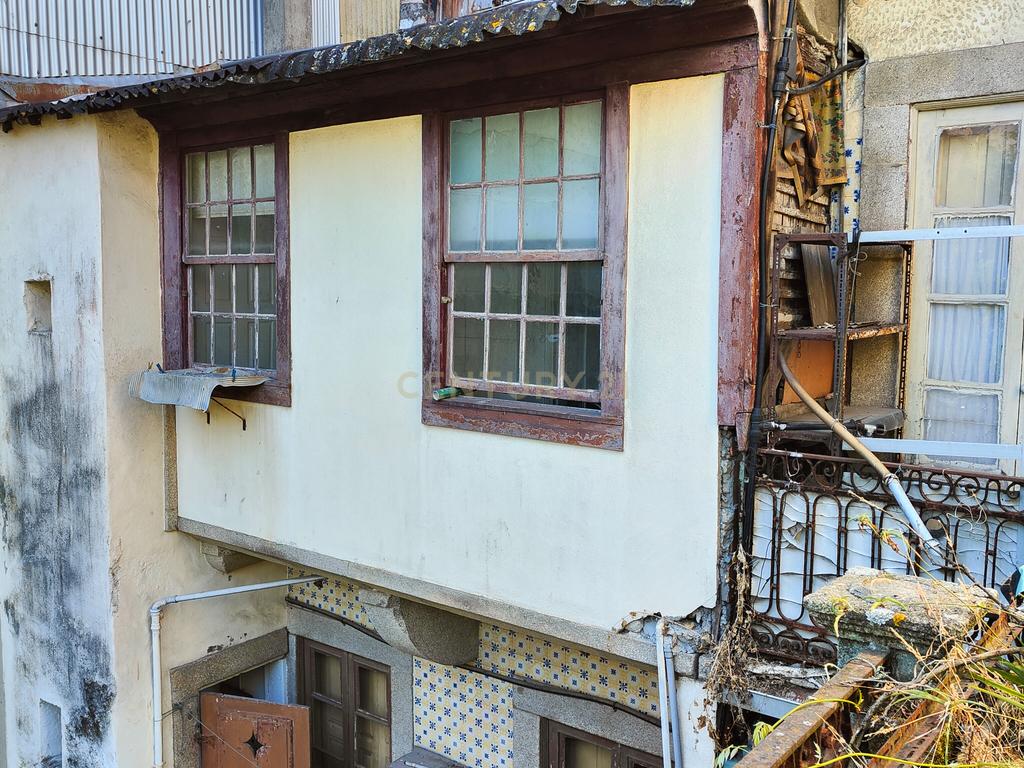 Imóvel de Investimento Estratégico na Boavista, Porto - Image 35