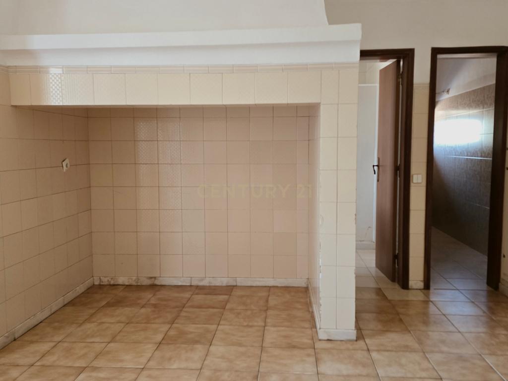 Moradia T2 com Potencial para T3 | Quintal, Poço e Excelente Luminosidade - Image 16