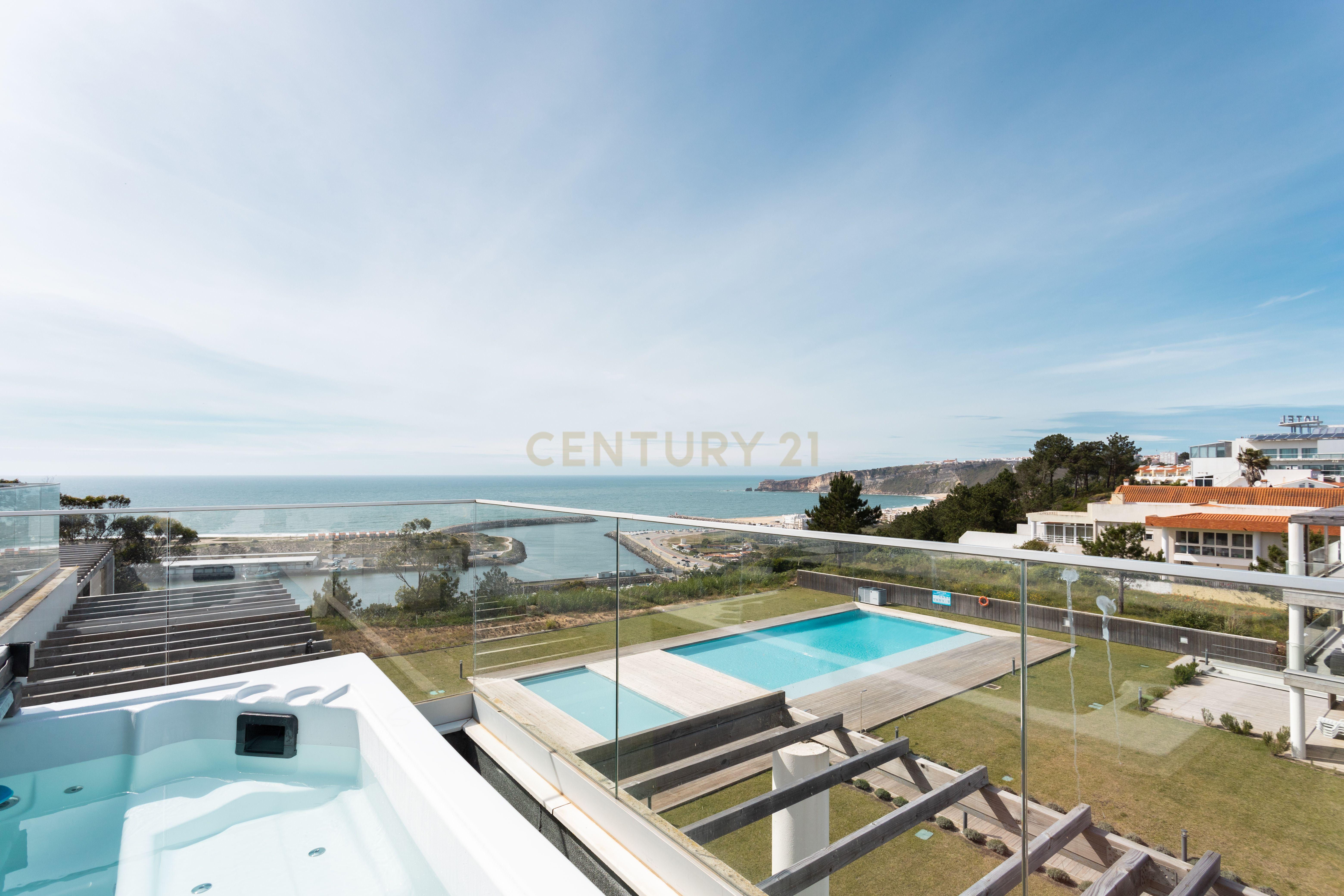 Fotografia 6 de Um refúgio exclusivo onde o luxo encontra a vista mais icónica da Nazaré
