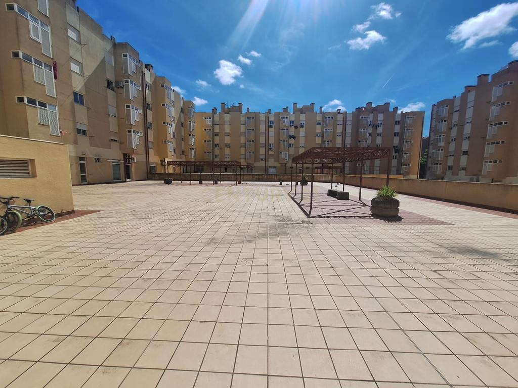 Apartamento T2 no Alto da Faia em Telheiras - Image 14