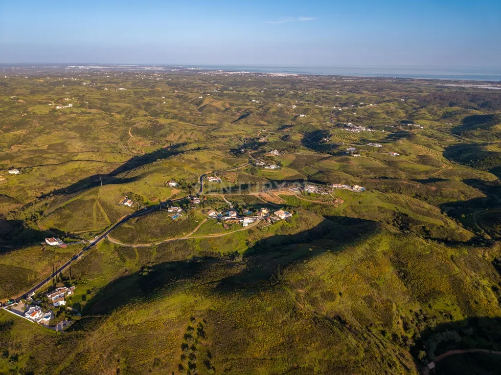 Oportunidade! - Projeto Aprovado Para Moradia com Vista Mar e Serra - Image 18