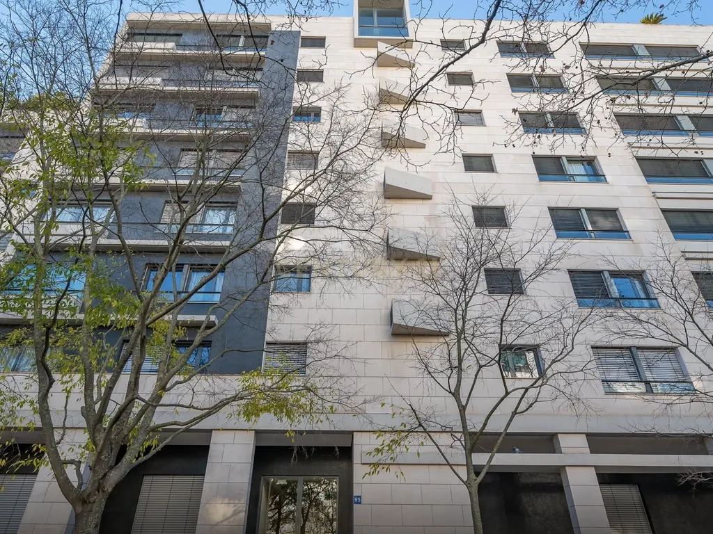 Apartamento T4 no Parque das Nações para arrendamento - Centralidade e Qualidade de Vida - Image 35