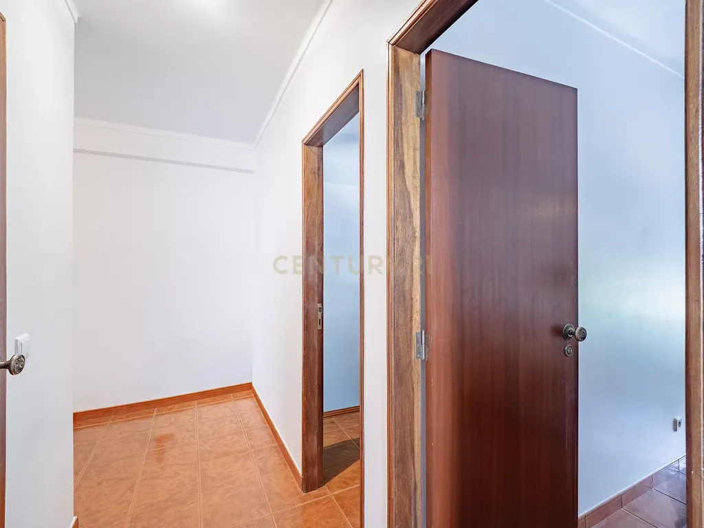 Apartamento T2 em Santarém - Oportunidade Única! - Image 9