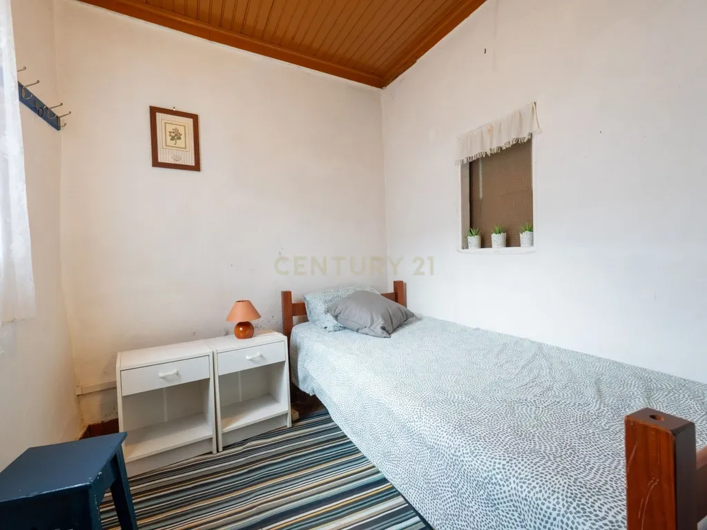 Casa Renovada T3 em Ervedal e Vila Franca da Beira - Image 16