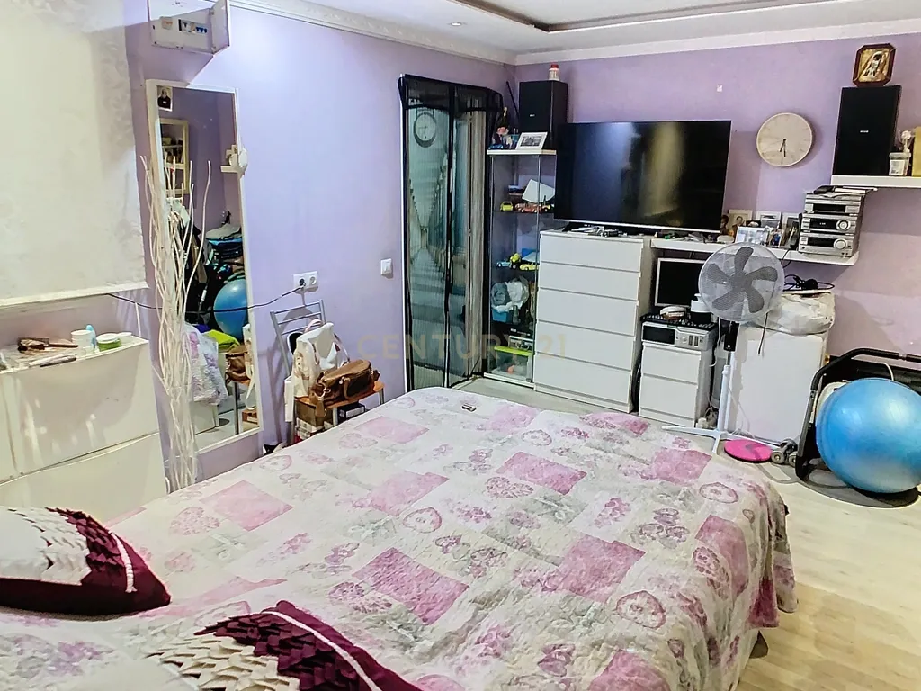 Chalet em Fuengirola, Málaga - Oportunidade Única! - Image 11