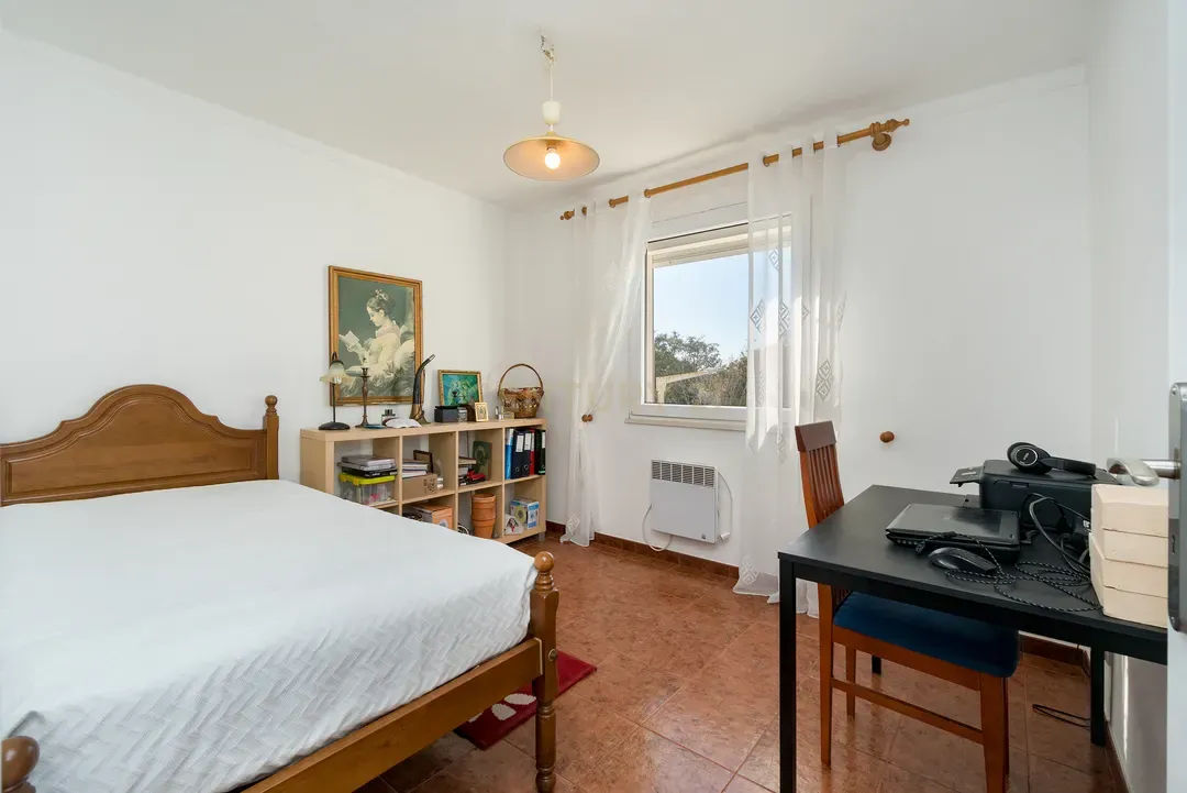 Apartamento T3 com Vista Mar no Centro de Tavira - Image 10