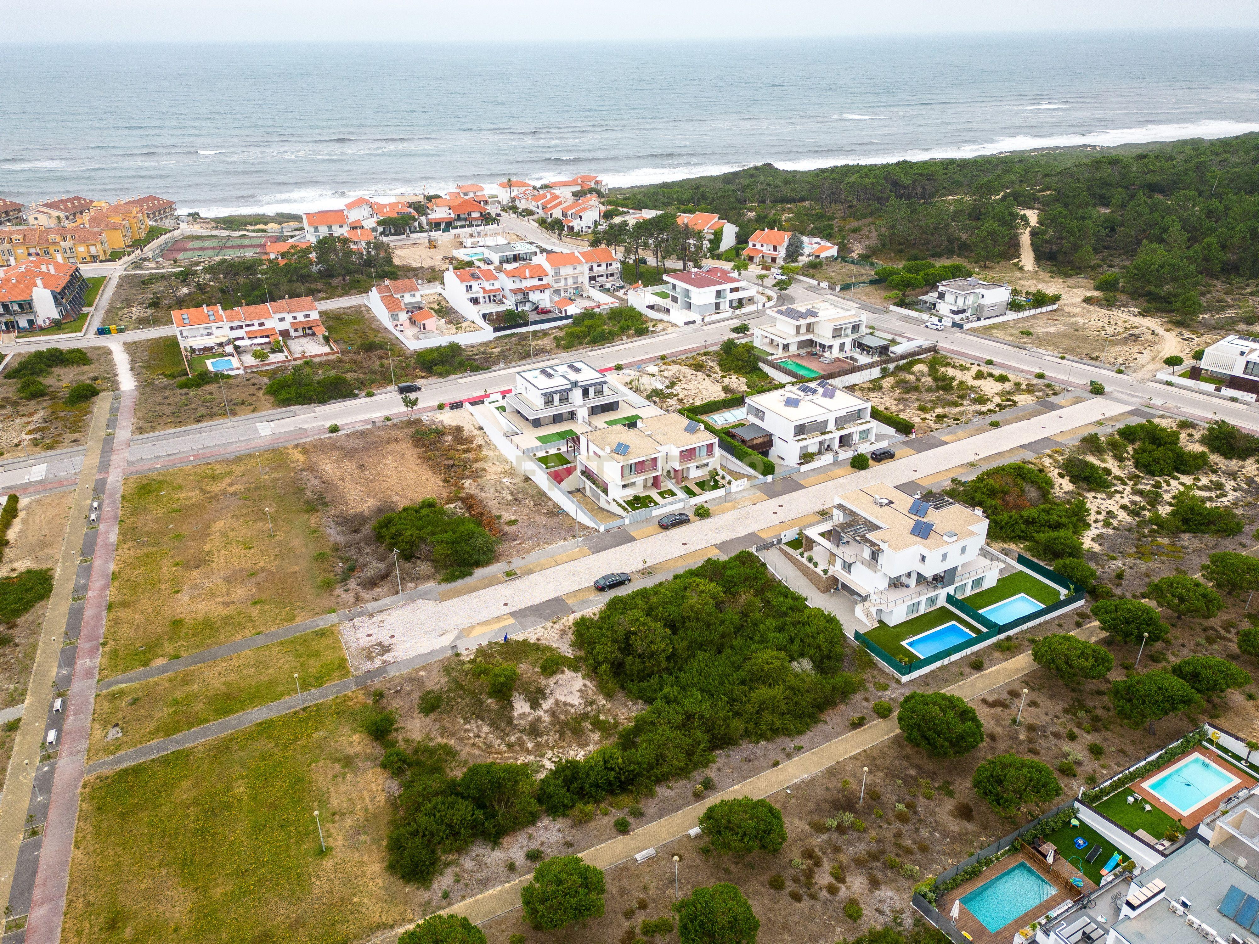 Excelente lote para construção à beira mar - Image 12
