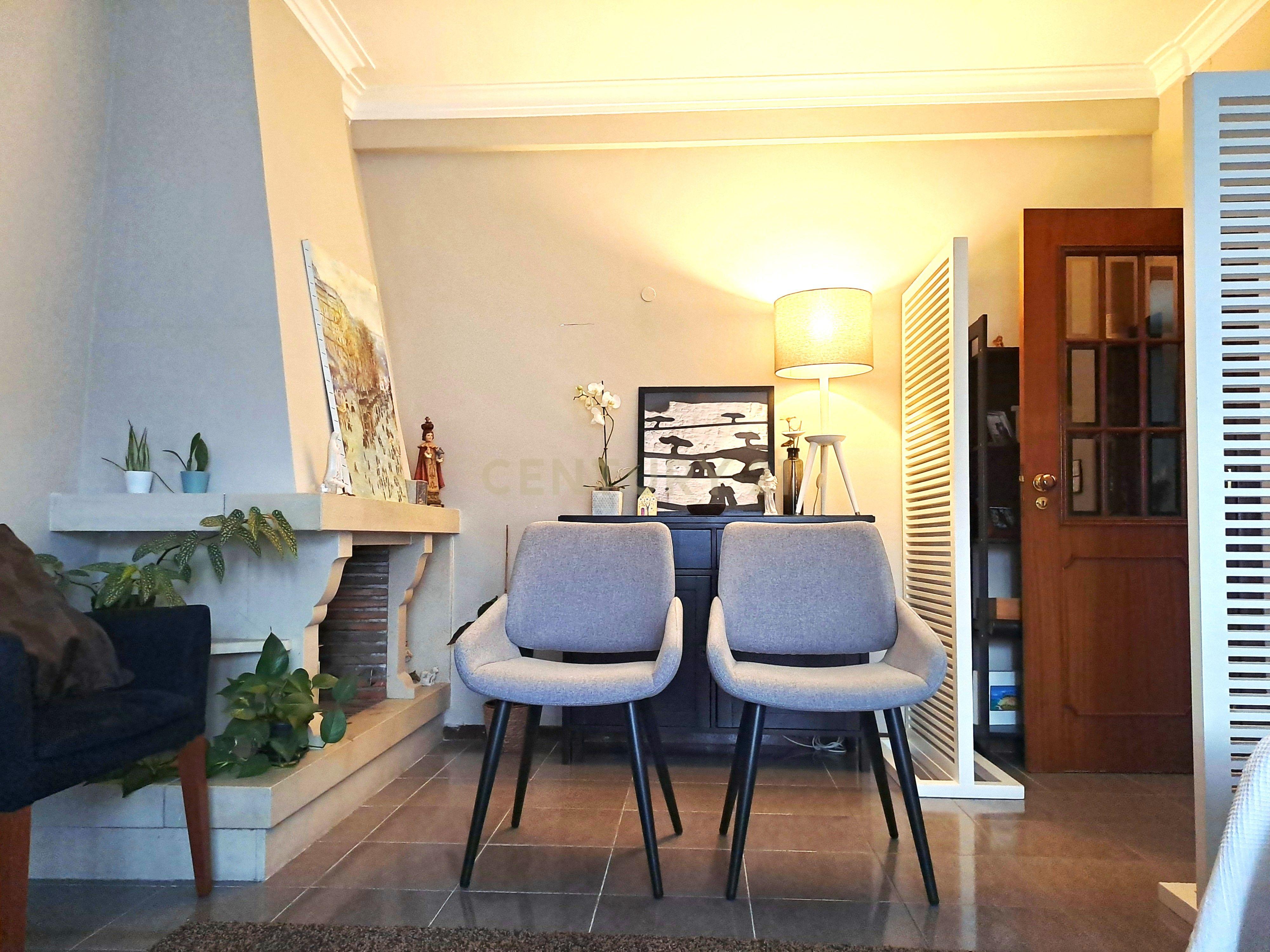 Apartamento T3+1 "duplex" em Pinheiro de Loures - Image 5