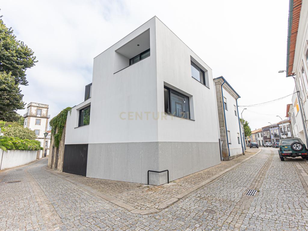 Apartamento T2 com 149 m2 - Centro Histórico de Matosinhos - Image 44