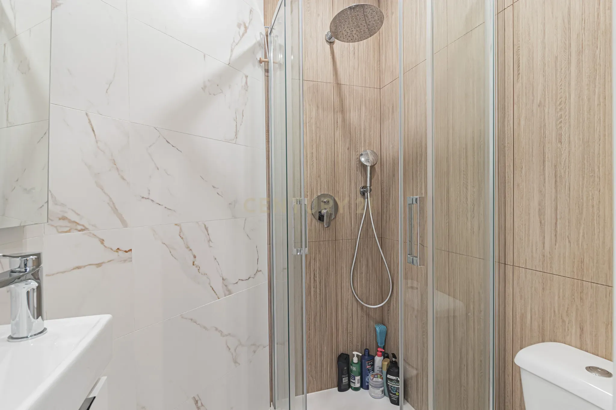 Apartamento T3  - Conforto, espaço e localização Ideal em Vale Figueira - Image 17
