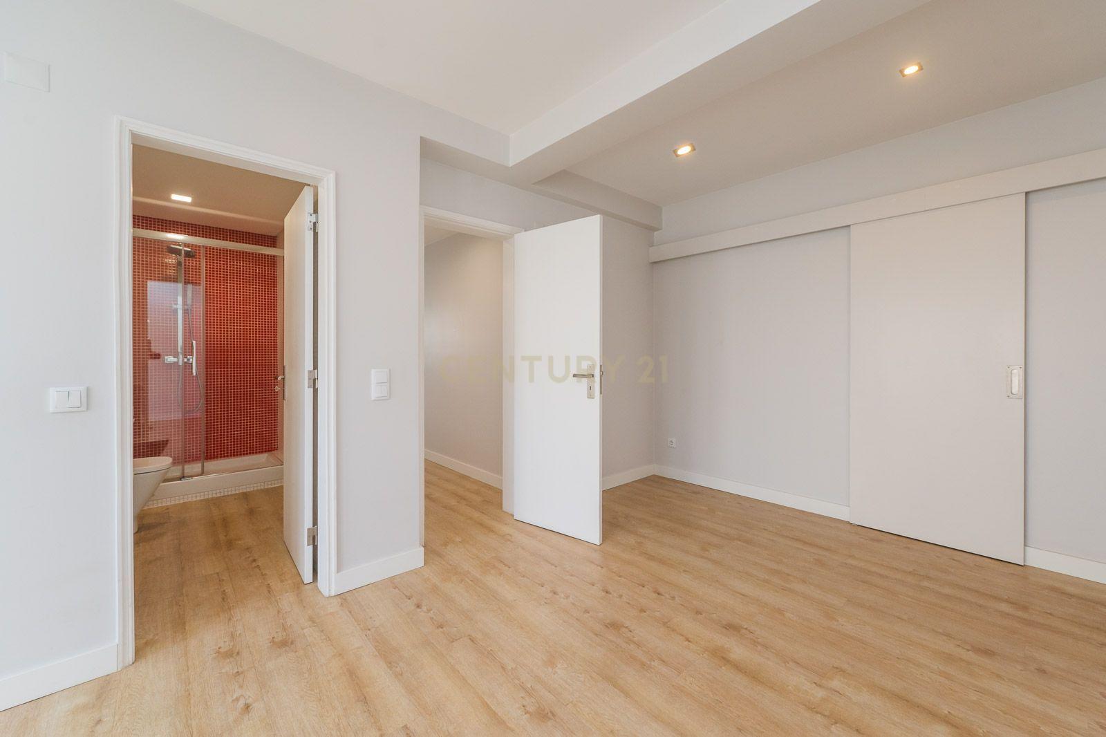 Moradia T6+ à venda em Carcavelos e Parede, Cascais — foto 12