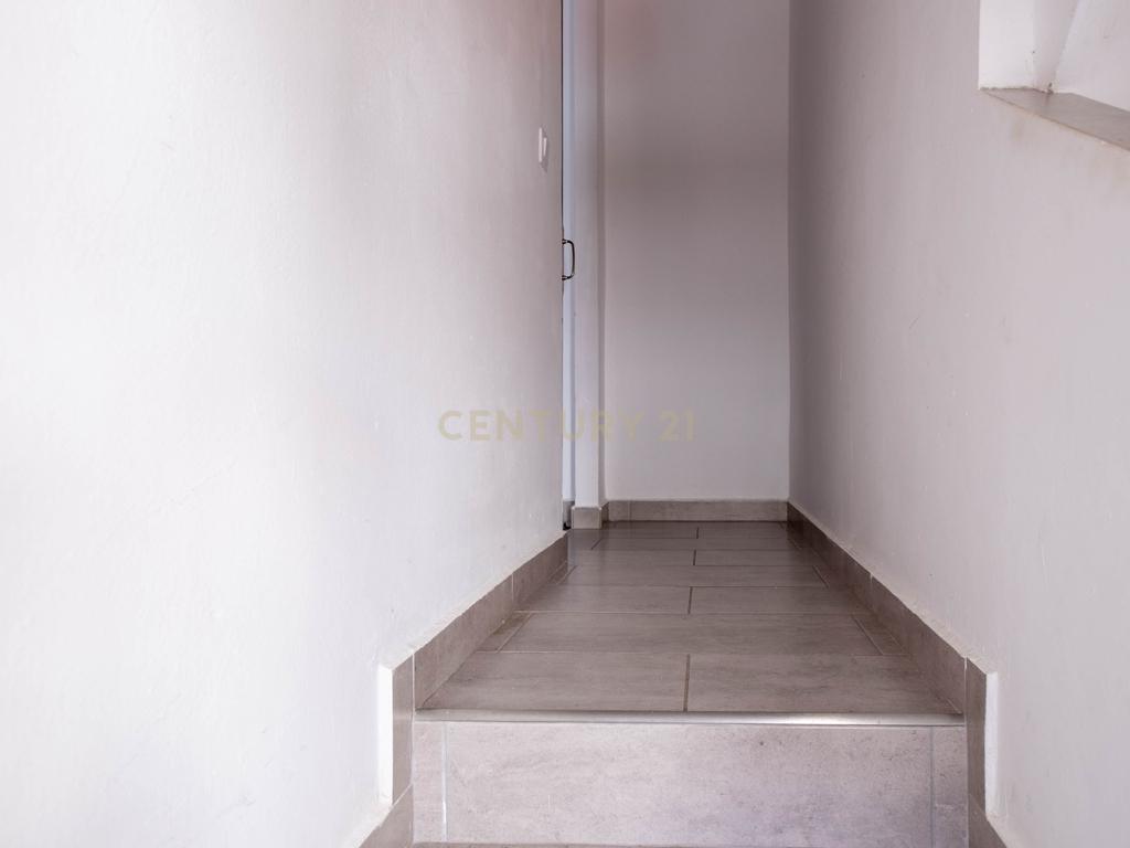 - Image 14