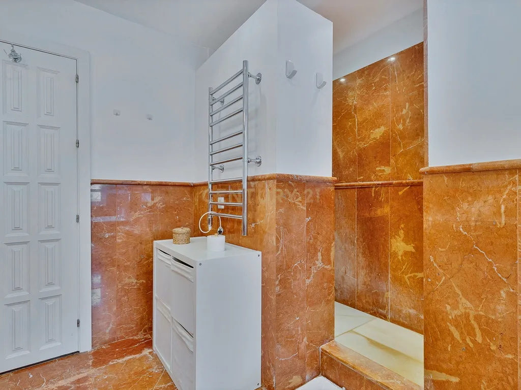 Impressionante moradia isolada com 5 quartos em San Pedro de Alcántara, Marbella - Image 19