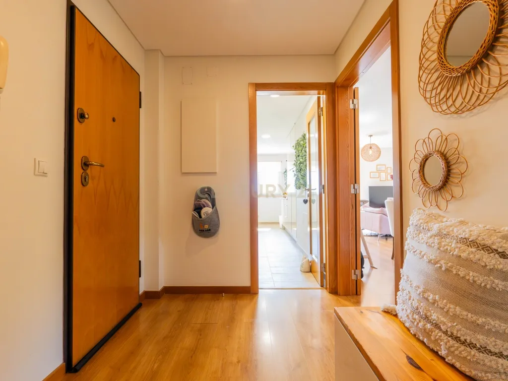 T2 com 115m² na Quinta de São Macário | Varandas | Elevador | Arrecadação | Vista de mar subtil - Image 20