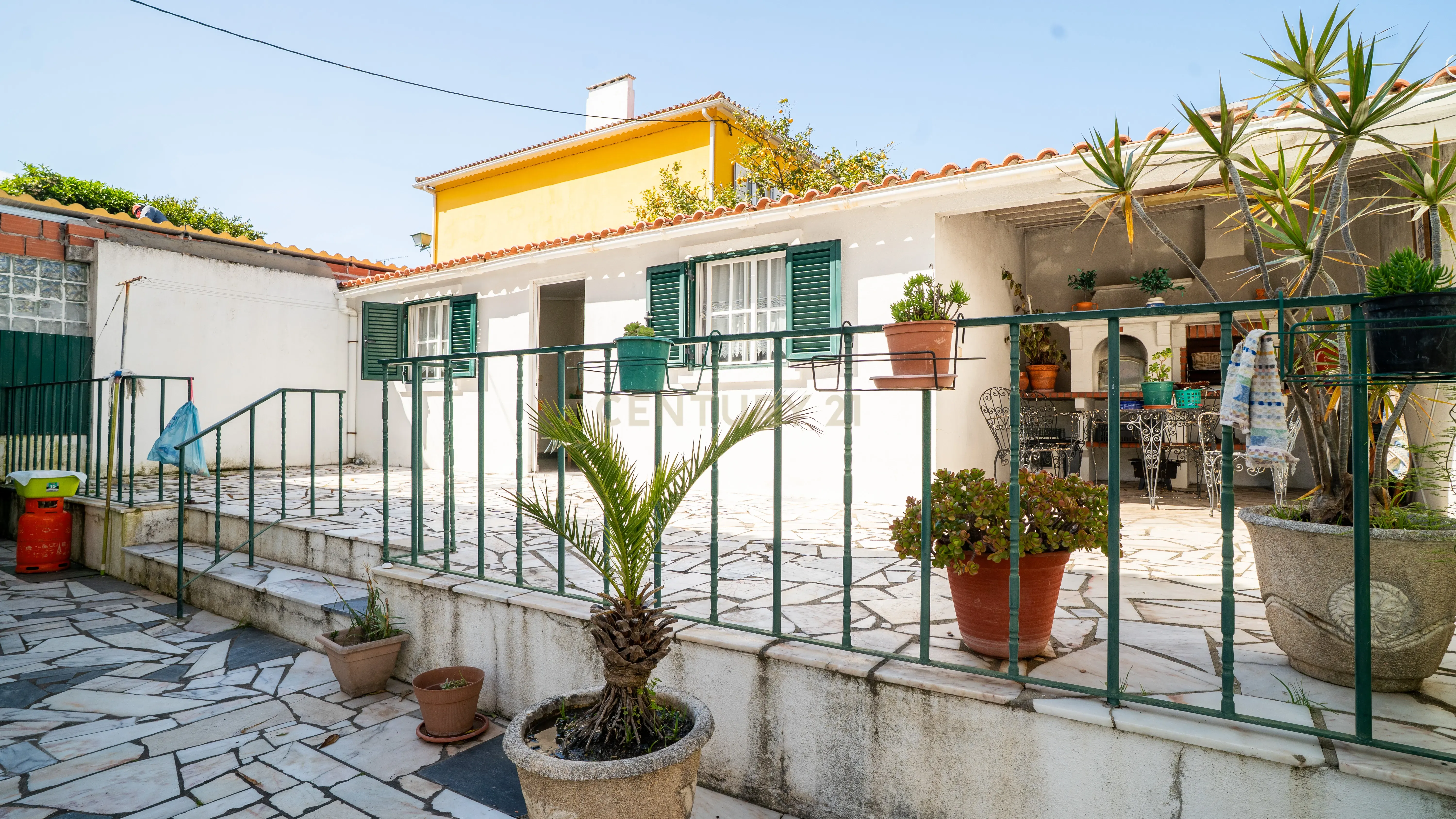 Moradia T3 – Caselas - Restelo - Image 52