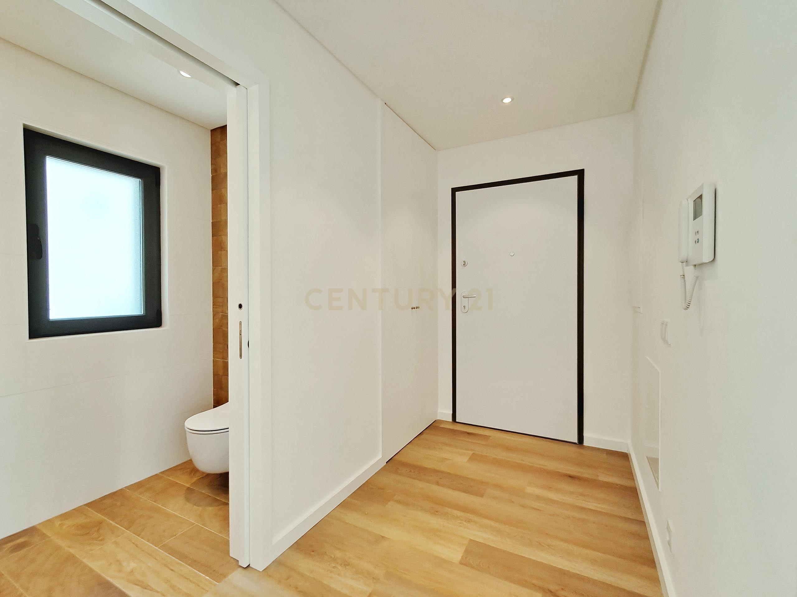 APARTAMENTO T1 | LUGAR ESTACIONAMENTO | TERRAÇO | PENTHOUSE - Image 9