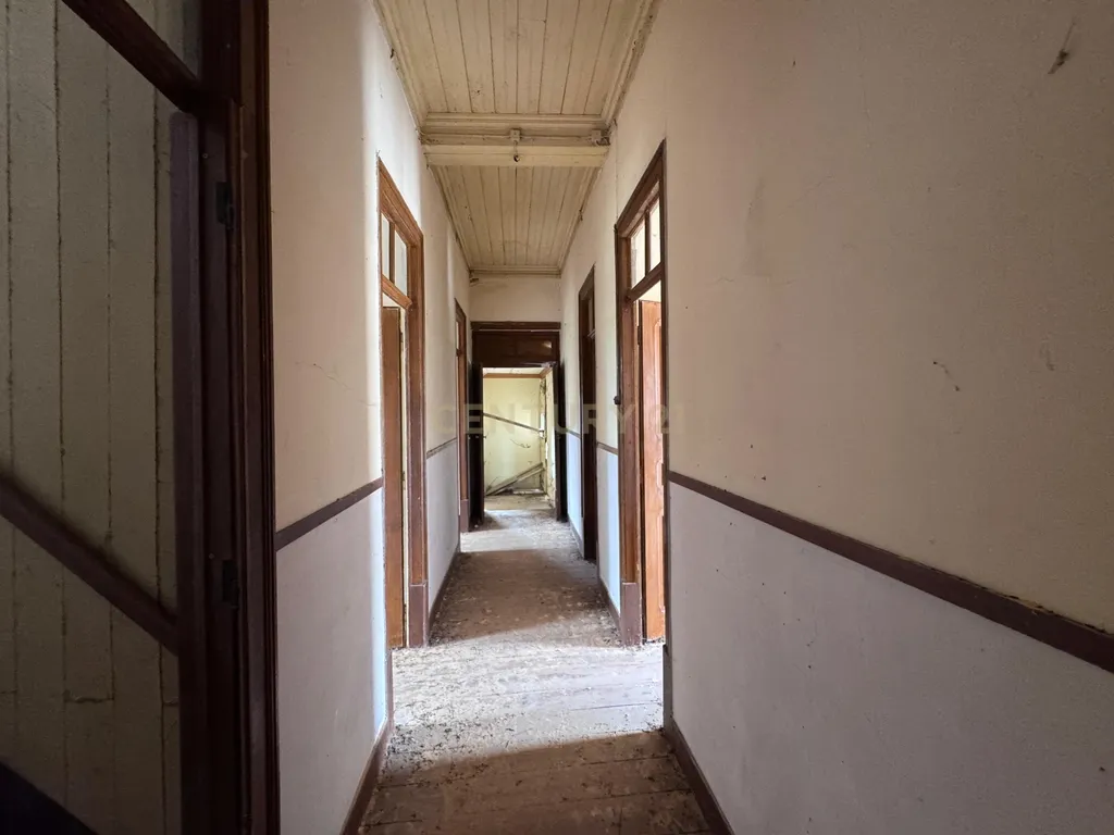 Moradia T6 para Recuperação - Zona Histórica - Albergaria dos Doze, Pombal - Image 10