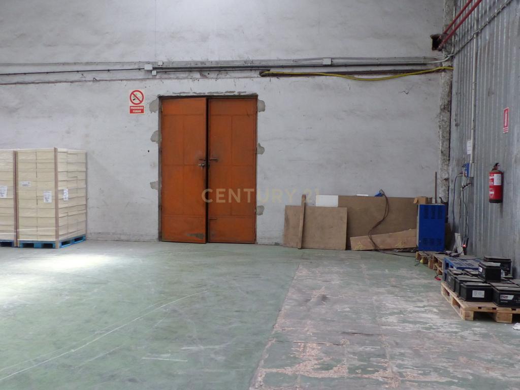 Armazém Comercial em Ávila - Excelente Localização e Acessos - Image 25