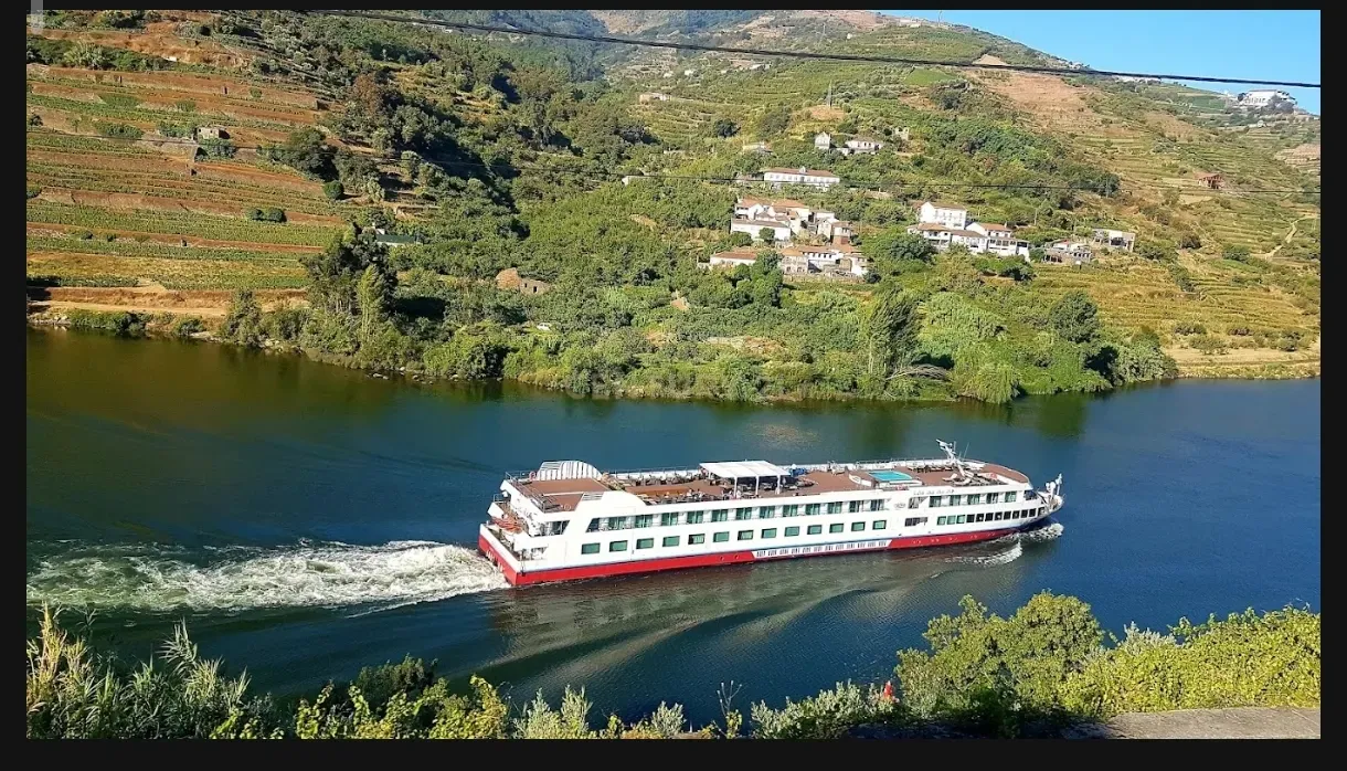 Fotografia 7 de Propriedade de origem secular no Alto Douro Vinhateiro (UNESCO), junto às Termas do Moledo