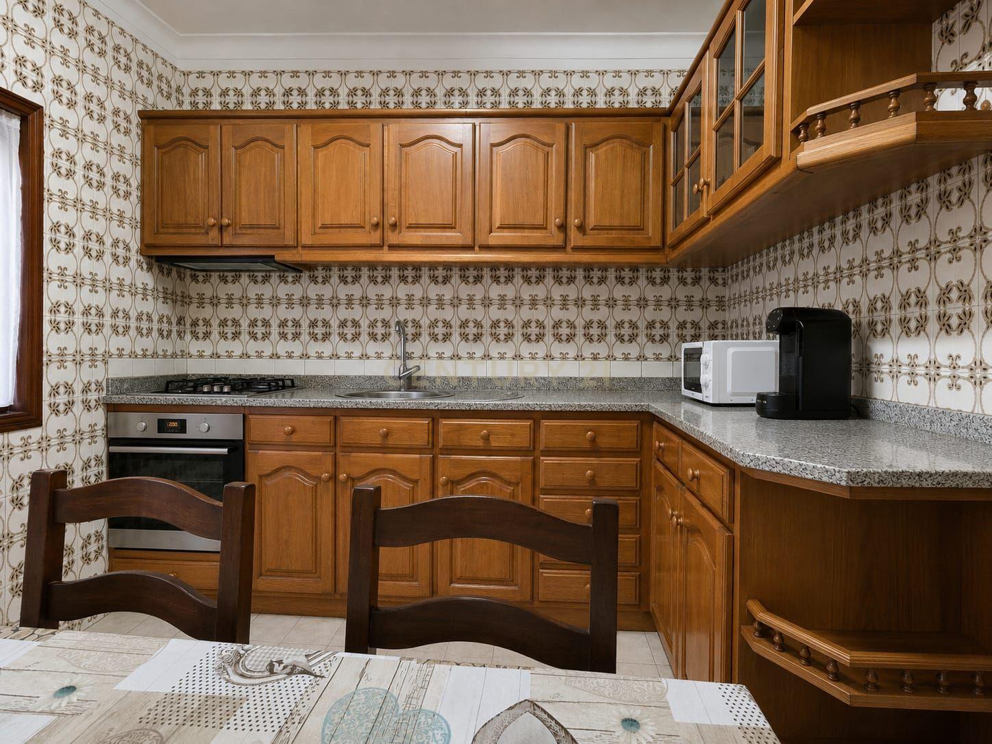 Fotografia 11 de Apartamento T2 com terraço junto à Escola Secundária de São Pedro da Cova