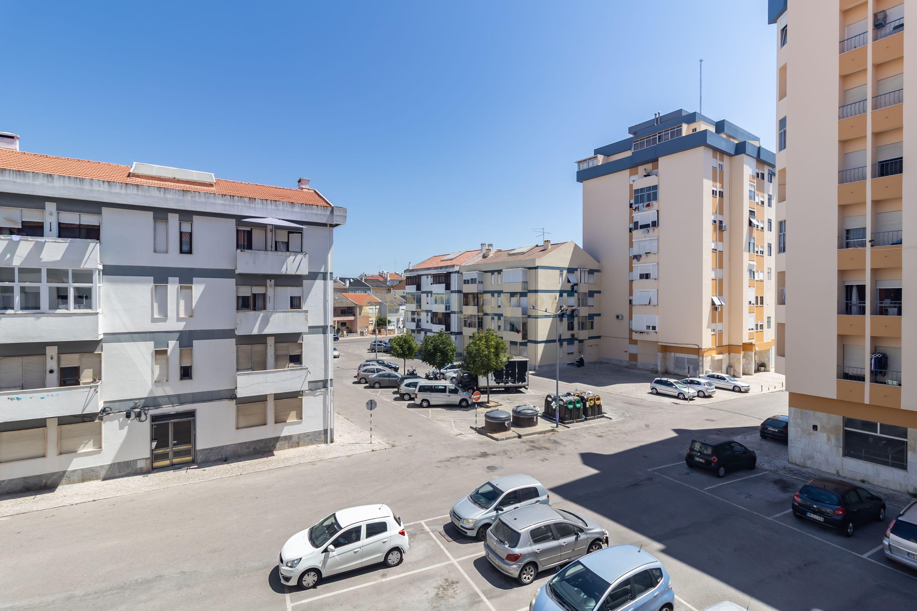 Fotografia 10 de Apartamento de 4 assoalhadas na Amora