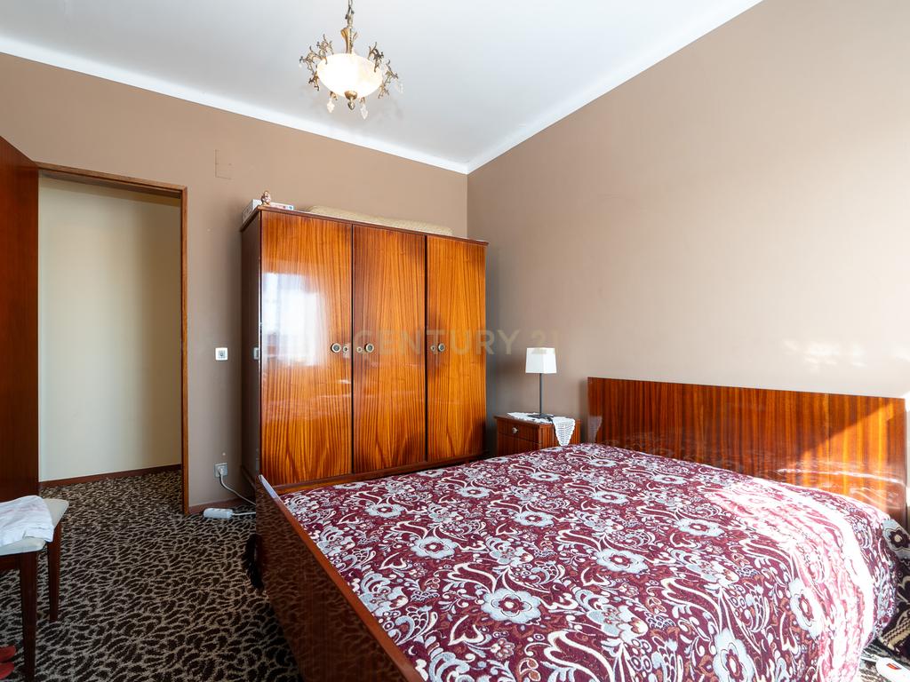 ** Excelente Moradia T3 c/ boas áreas na Ventosa - Torres Vedras ** - Image 12