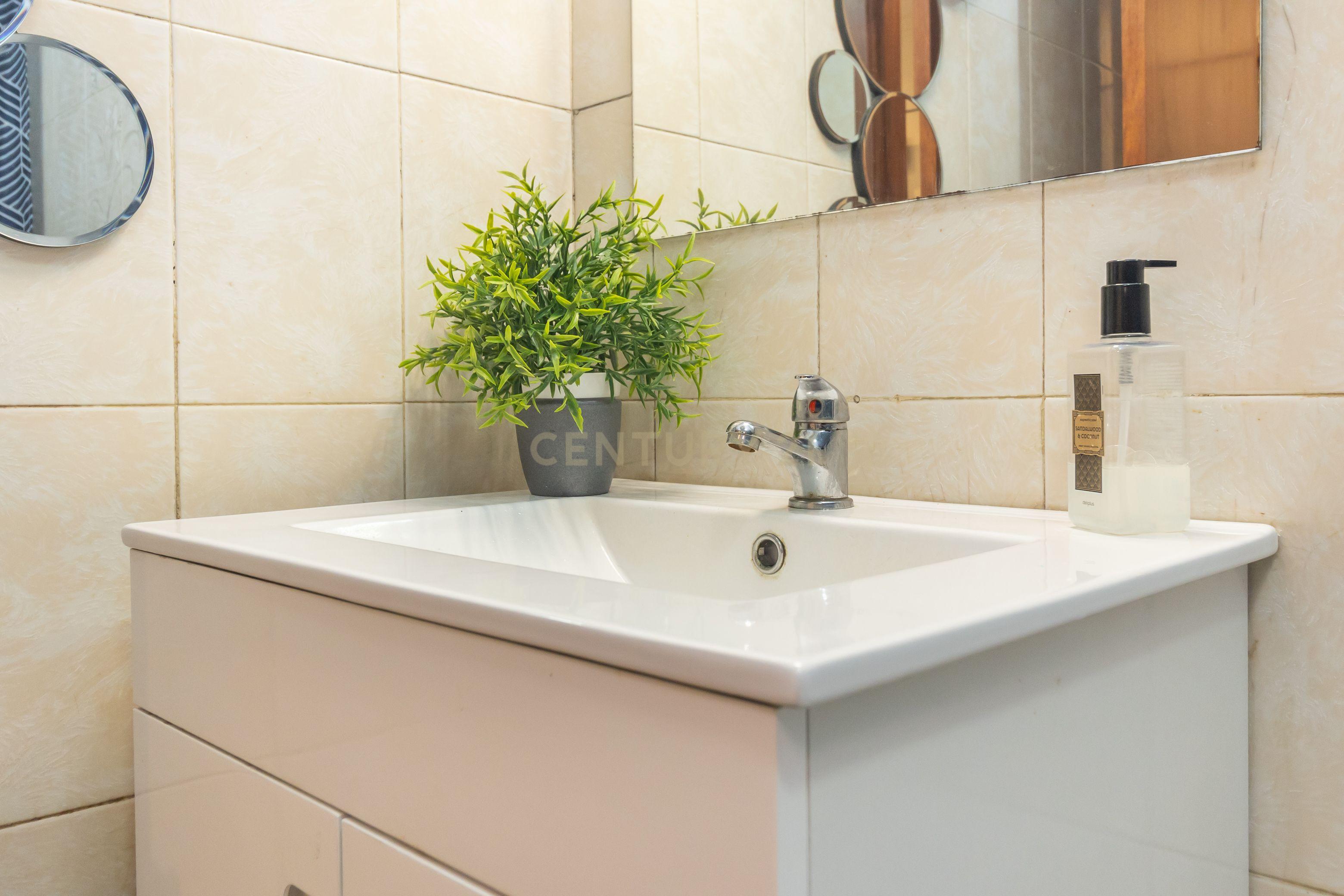 Apartamento T3 c/ 2WC em Vale Flores (RESERVADO) - Image 17
