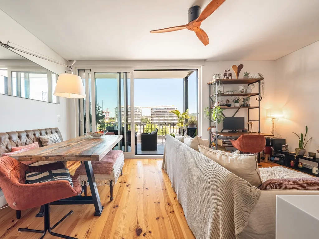 Apartamento T1 em Alcantara - com estacionamento - Image 2