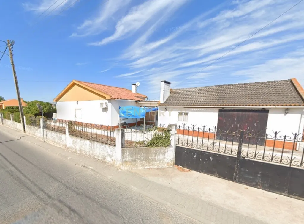 Propriedade Urbana com 6.530 m² — Pinhal da Memória, Samora Correia - Image 1