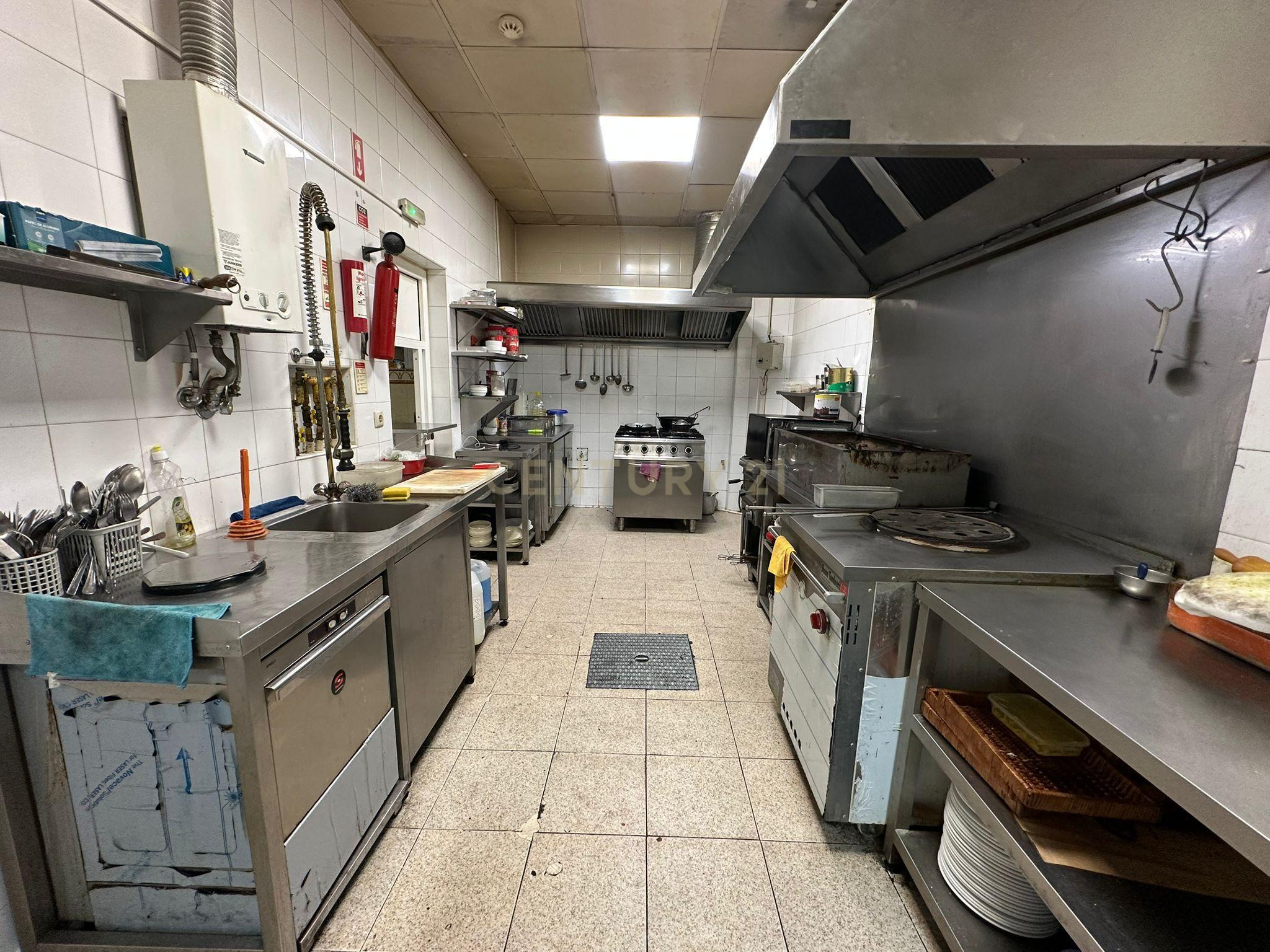 Restaurante para Trespasse em Odivelas - Localização privilegiada, apenas a 5 minutos do Metro - Image 15