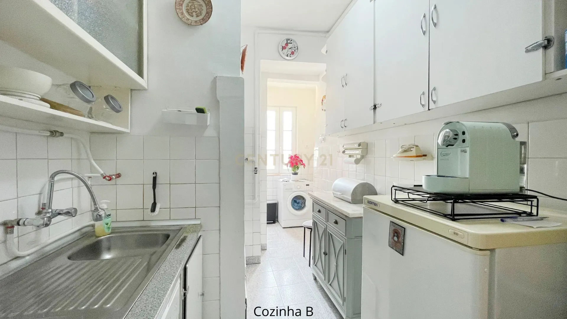 APARTAMENTO T4, Picoas Situado entre o Saldanha e o Marquês Pombal - Image 14