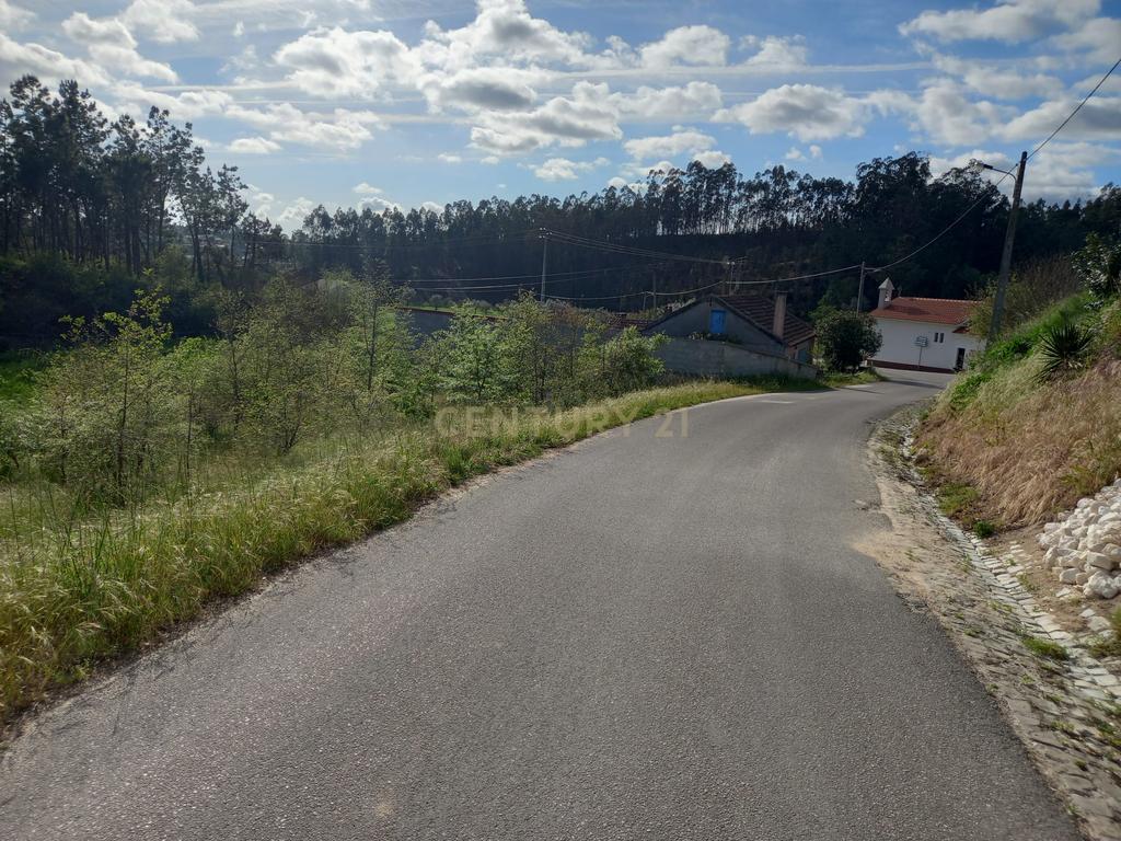 Terreno com 800 m2 em Barbas Novas - Image 8