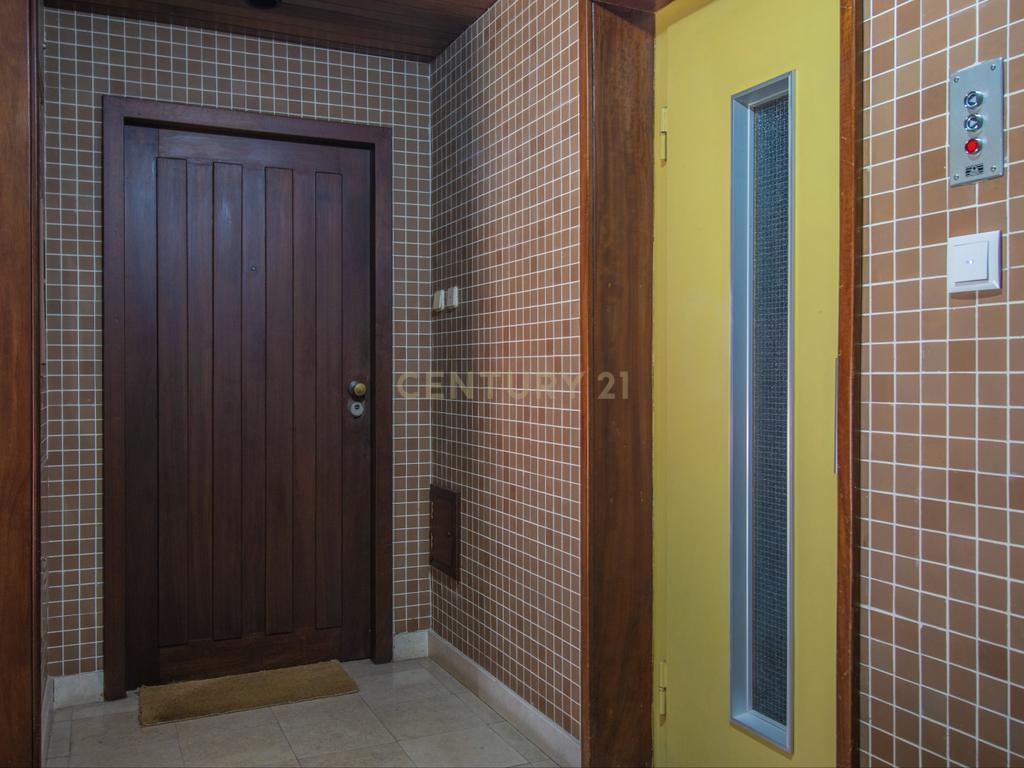 Penthouse T3 na mais privilegiada localização da Figueira da Foz - Image 6