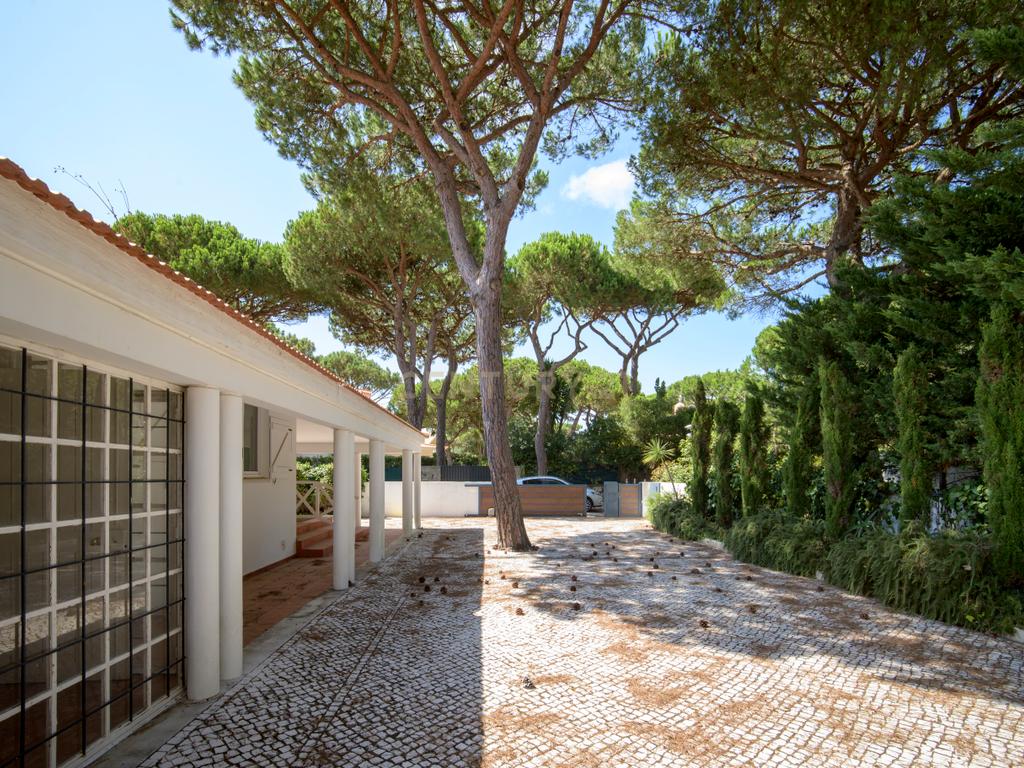 Moradia T6 na Quinta da Marinha, Projeto Infinite House - Image 8