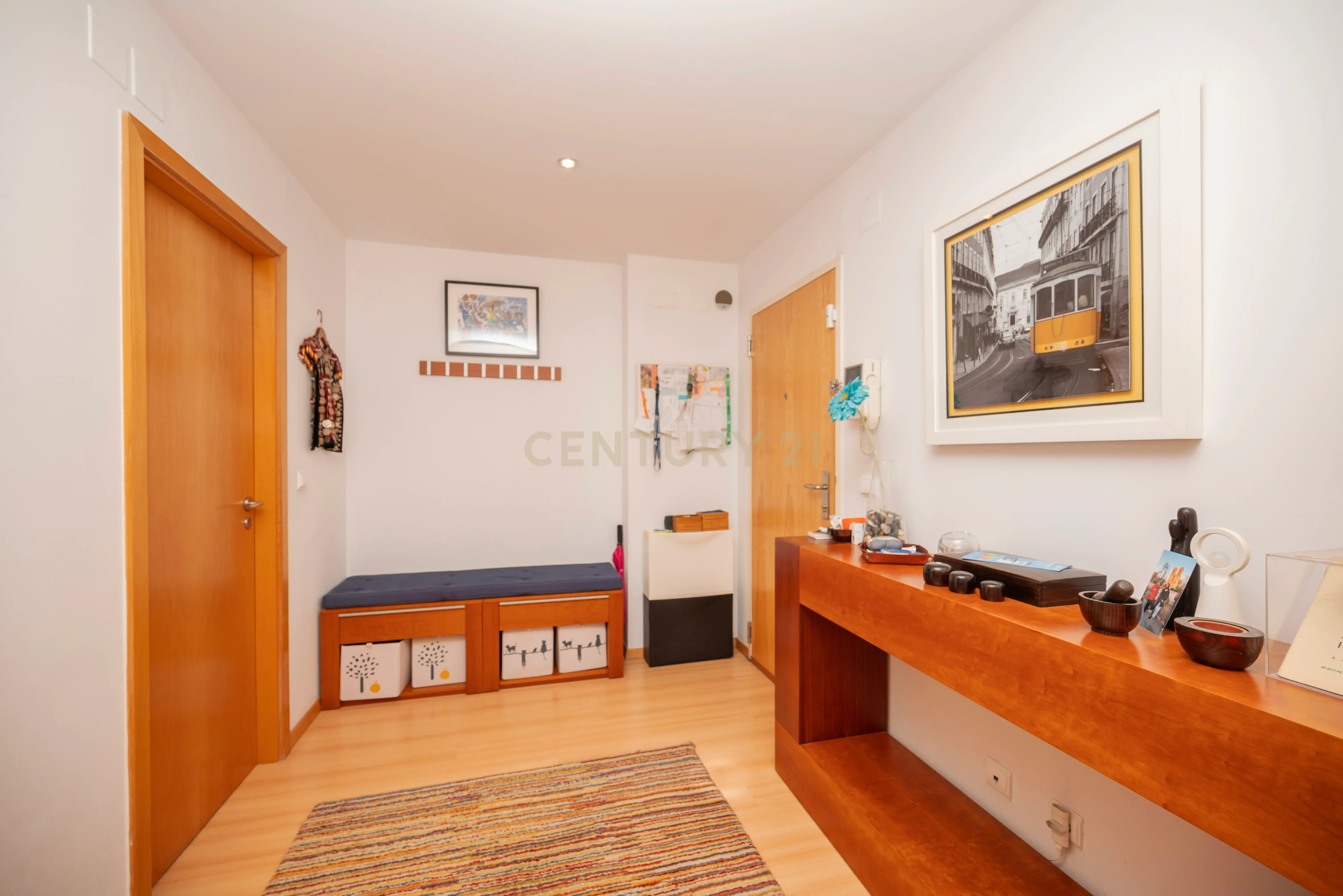 Apartamento T3 Luminoso com Vista Deslumbrante e Localização de Excelência – Parque Oeste / Quinta das Conchas - Image 8