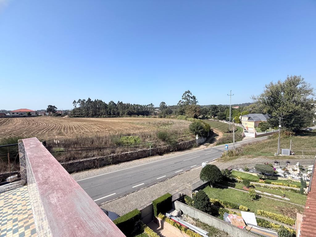 🏡 Moradia de charme junto aos Caminhos de Santiago — Localização privilegiada e elevado potencial de rentabilidade - Image 28