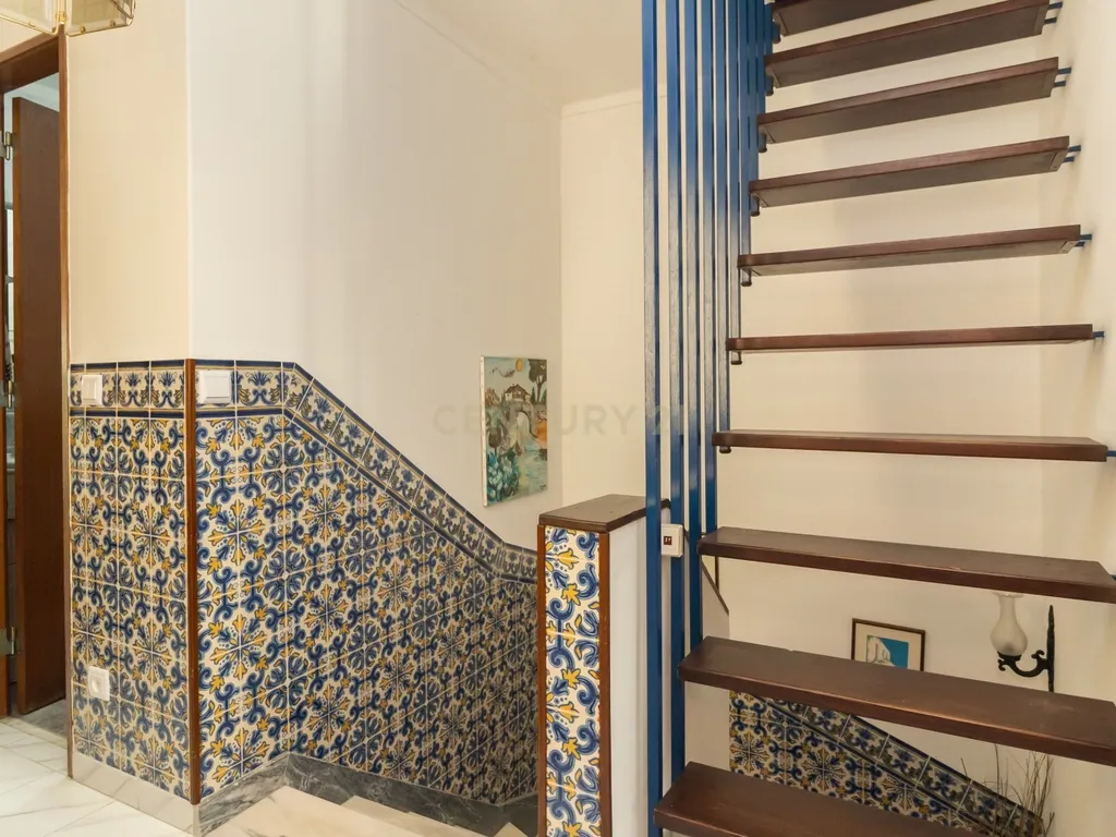 Moradia em Banda de 5 assoalhadas na Banática - Image 62