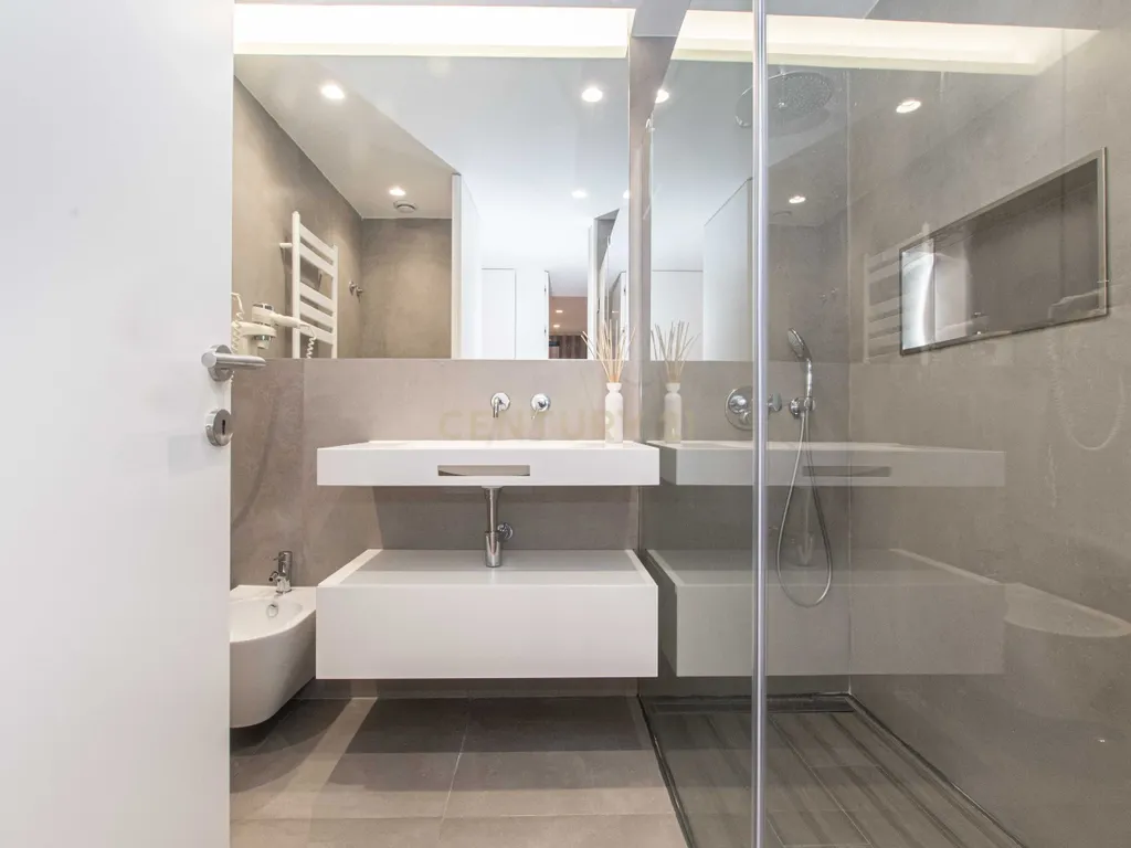 Apartamento T4 com Terraço e Box para 2 Viaturas | Jardim da Amoreira | Odivelas - Image 21