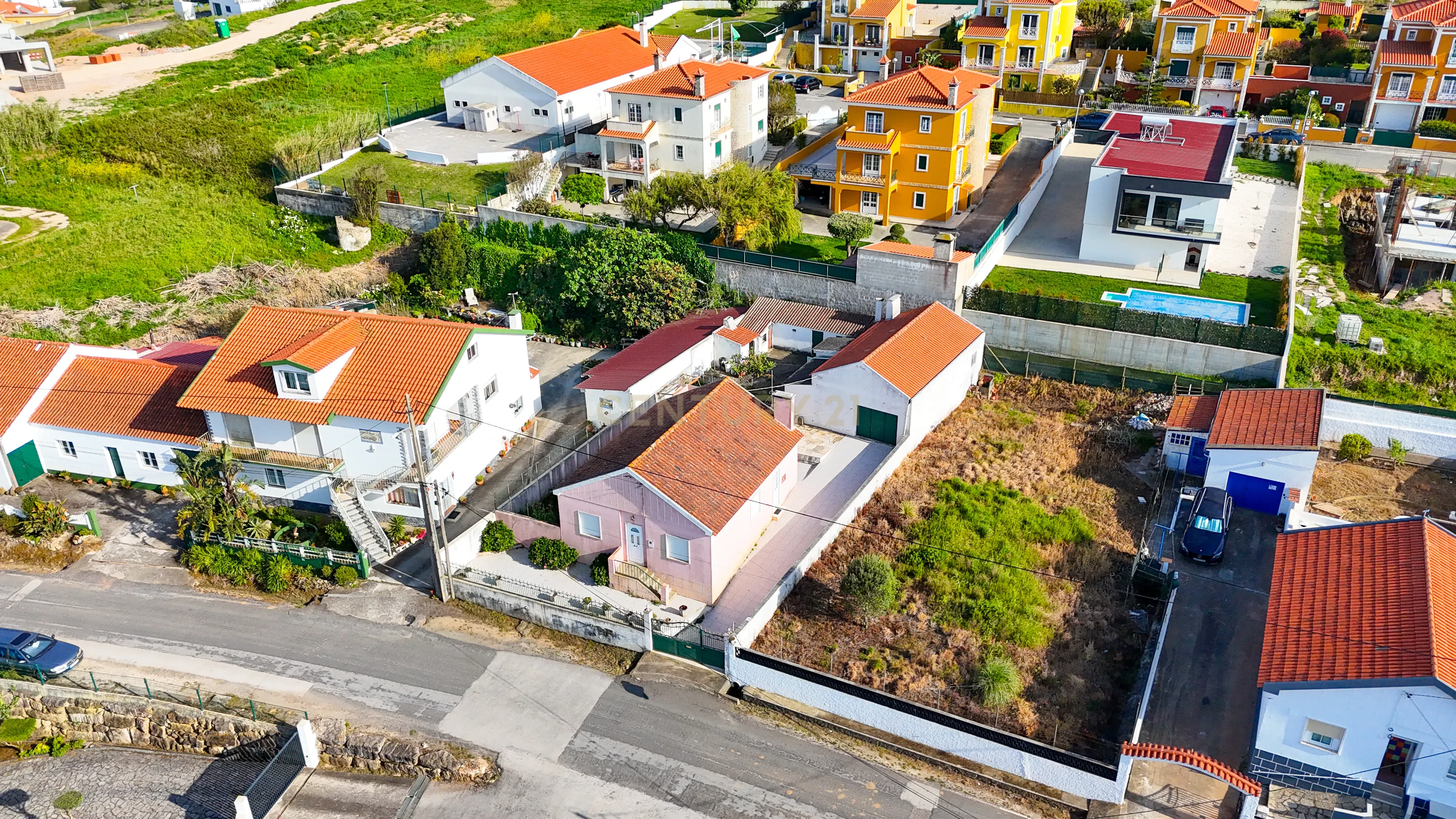 Fotografia 6 de Moradia T3 Térrea no Barril – Mafra