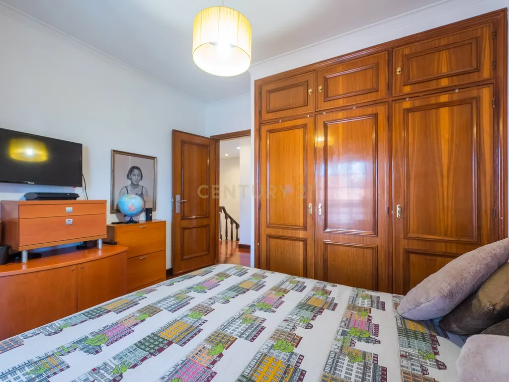 Moradia T4 com piscina | Cascais - Image 68