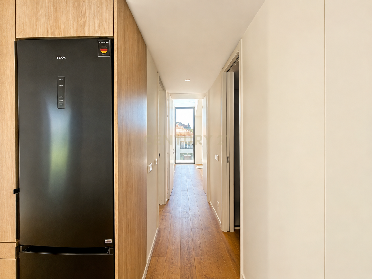 Fotografia 10 de T2+1 Duplex com Acesso Privativo por Elevador, Terraço e Mezzanine | FONTEDAMOURA80